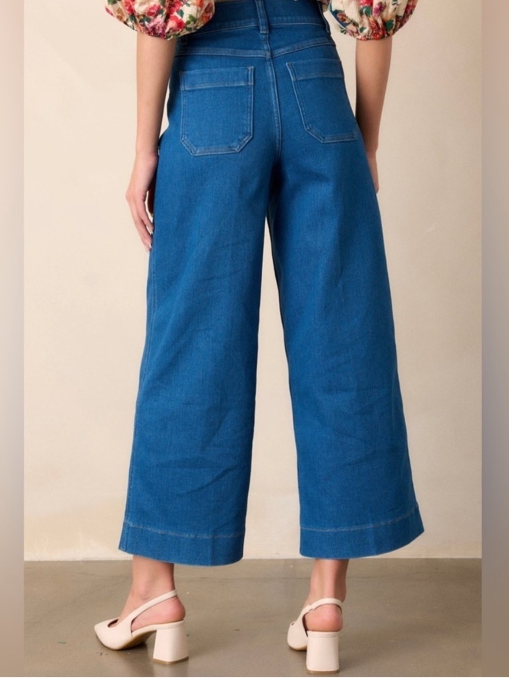 SPANXSHAPE® EVERYWEAR CROPPED WASHED BLUE WIDE LEG JEANS size large - Picture 5 of 10